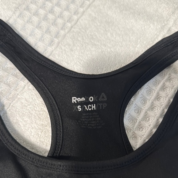 Reebok Black Performance Sports Bra Moisture-Wicking - Picture 3 of 5